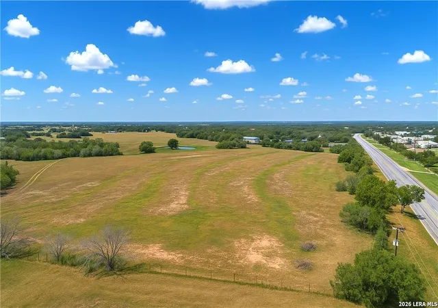 2nd image of 4425 E Us Hwy 90, Seguin, TX 78155 | MLS# 2006382