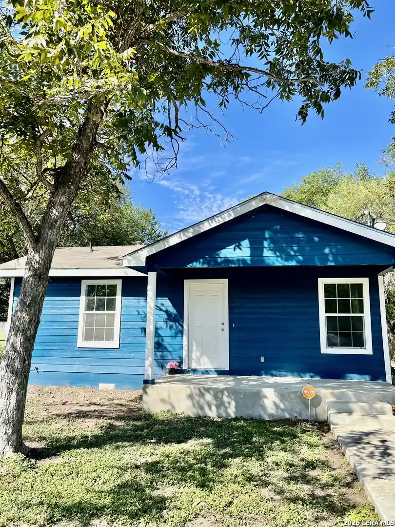 Photo 1 of Single family home for sale at 811 Vickers, San Antonio, TX 78211 | MLS# 2006386 | Listing updated on 2026-10-18