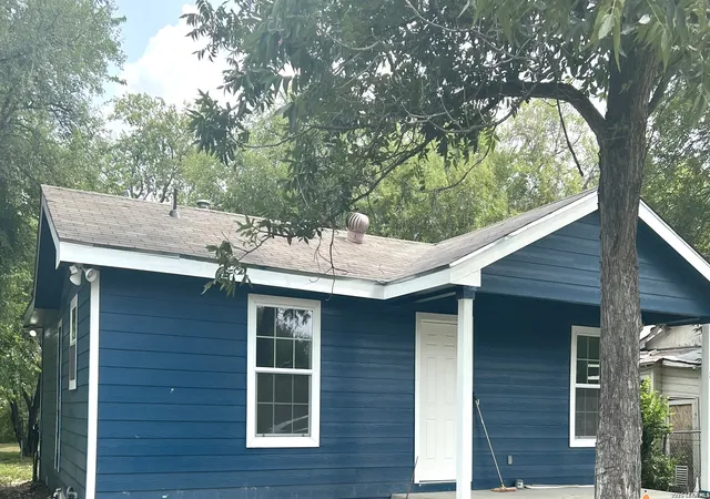 Single family home for sale at 811 Vickers, San Antonio, TX 78211 | MLS# 2006386