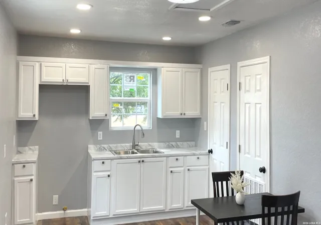 Photo 3 of Single family home for sale at 811 Vickers, San Antonio, TX 78211 | MLS# 2006386 | Listing updated on 2026-08-18