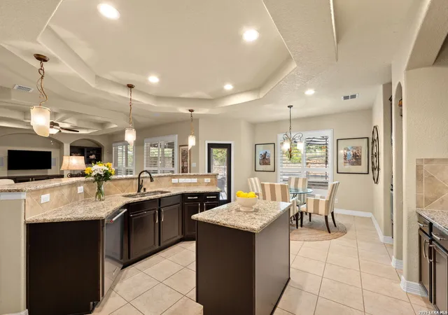 Photo 4 of Sale Pending at 8138 Poconos Run, San Antonio, TX 78255 | MLS# 2006393 | Listing updated on 2026-08-17