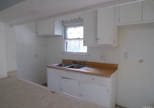 Photo 4 of Single family home for sale at 318 Mcdougal, San Antonio, TX 78223 | MLS# 2006403 | Listing updated on 2026-09-12