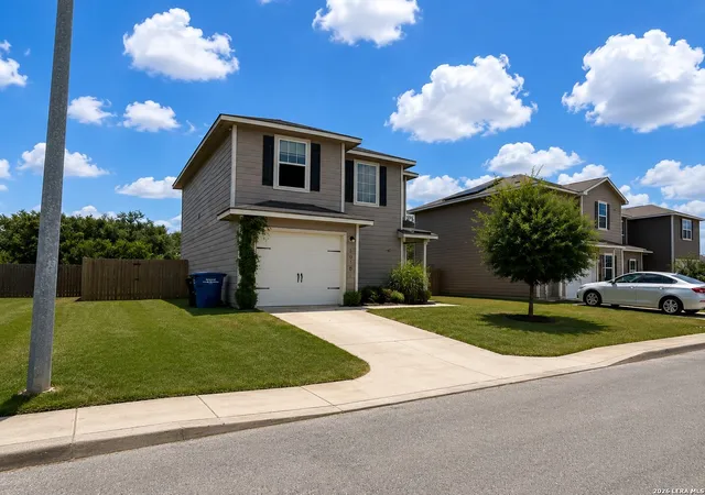 Photo 3 of Single family home for sale at 3010 Rosalind Way, San Antonio, TX 78222 | MLS# 2006410 | Listing updated on 2026-08-19