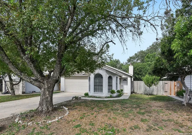 Photo 1 of Single family home for sale at 7411 Windbridge, San Antonio, TX 78250 | MLS# 2006413 | Listing updated on 2026-09-18