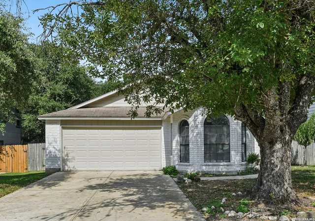 Photo 2 of Single family home for sale at 7411 Windbridge, San Antonio, TX 78250 | MLS# 2006413 | Listing updated on 2026-09-18