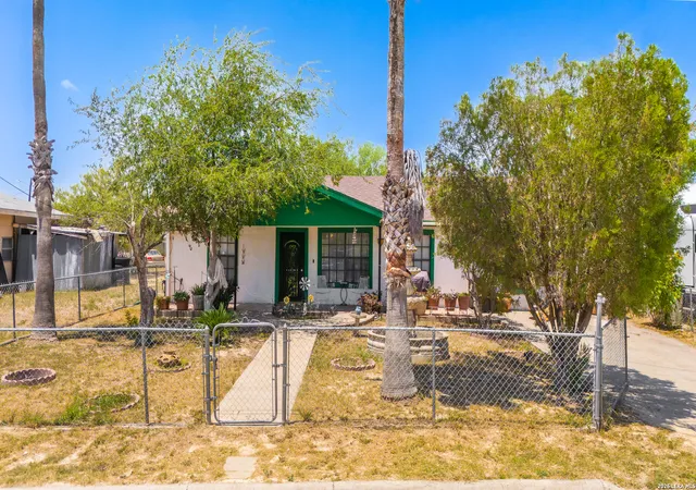 Photo 1 of Single family home for sale at 1265 Duffy St, Eagle Pass, TX 78852 | MLS# 2006421 | Listing updated on 2026-08-06