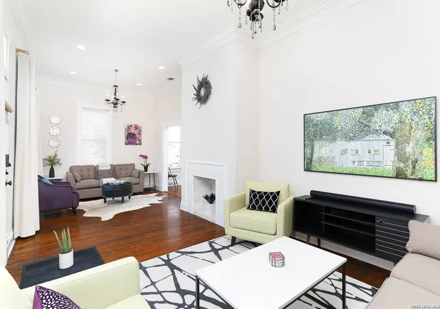 Photo 4 of Single family home for sale at 227 Florida St, San Antonio, TX 78210 | MLS# 2006425 | Listing updated on 2026-08-19