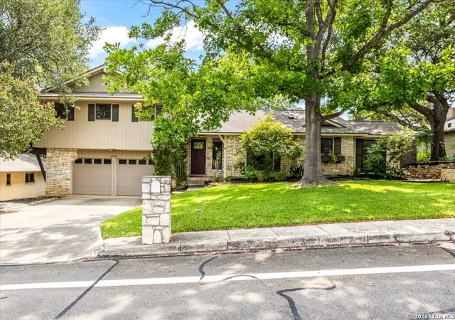 Photo 4 of Sale Pending at 15702 Partridge Trl, San Antonio, TX 78232 | MLS# 2006439 | Listing updated on 2026-09-01