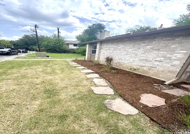 Photo 4 of Sale Pending at 13612 Dutch Myrtle, San Antonio, TX 78232 | MLS# 2006458 | Listing updated on 2026-09-03