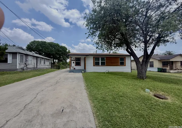 Photo 2 of Single family home for sale at 1026 Nw 36th, San Antonio, TX 78228 | MLS# 2006475 | Listing updated on 2026-08-17