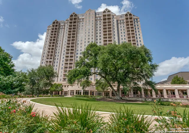 24th image of 1 Towers Park Lane #2112, San Antonio, TX 78209 | MLS# 2006489