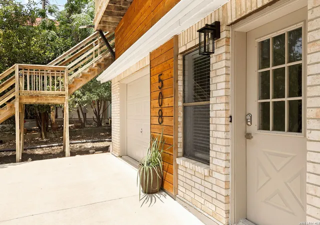 Photo 2 of Sale Pending at 508 Serene Woods Cir, Canyon Lake, TX 78133 | MLS# 2006494 | Listing updated on 2026-08-21