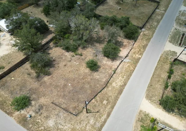 3rd image of 100 Villa Ridge, Poteet, TX 78065 | MLS# 2006496