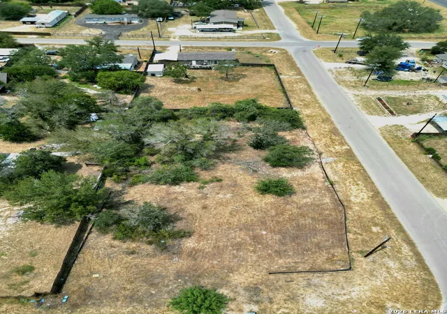 5th image of 100 Villa Ridge, Poteet, TX 78065 | MLS# 2006496