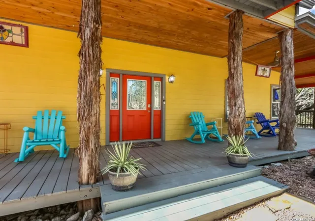 Photo 3 of Single family home for sale at 243 Crazy Horse Trl, Canyon Lake, TX 78133 | MLS# 2006503 | Listing updated on 2026-10-26