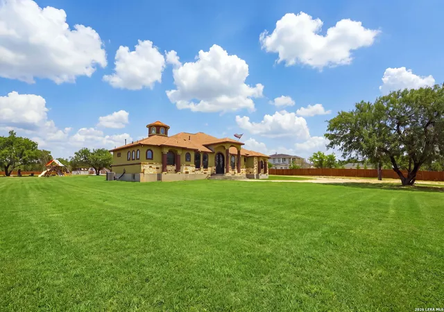 Photo 3 of Single family home for sale at 535 W Ansley Blvd, San Antonio, TX 78221 | MLS# 2006517 | Listing updated on 2026-08-17