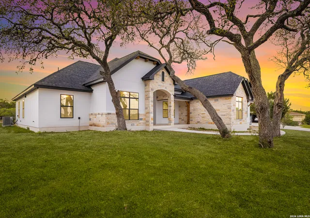 2nd image of 220 Toucan Dr, Spring Branch, TX 78070 | MLS# 2006526