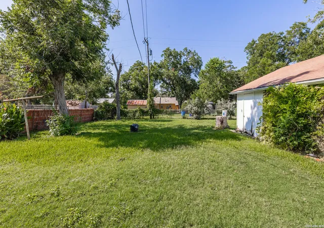 4th image of 963 Bismark, Seguin, TX 78155 | MLS# 2006528