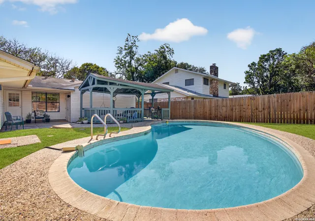 Photo 3 of Sale Pending at 110 Cortes, Universal City, TX 78148 | MLS# 2006534 | Listing updated on 2026-09-24