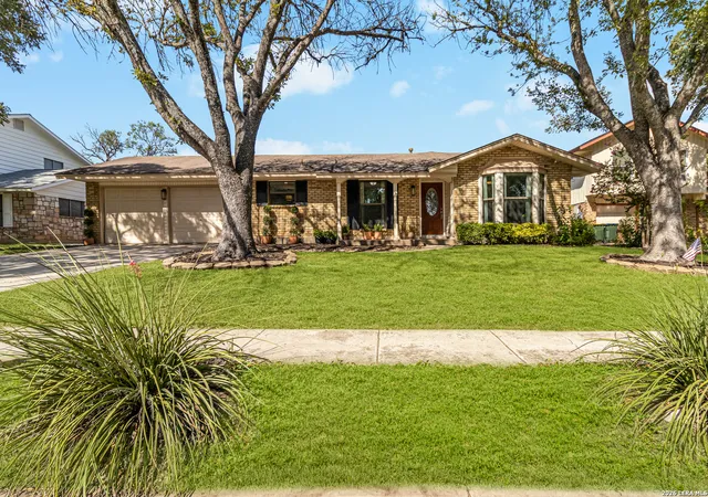 Photo 3 of Sale Pending at 110 Cortes, Universal City, TX 78148 | MLS# 2006534 | Listing updated on 2026-09-24