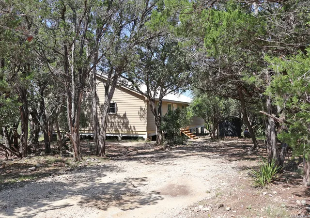 3rd image of 345 32Nd St E, Lakehills, TX 78063 | MLS# 2006552