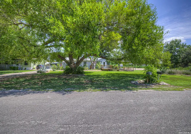 40th image of 305 Elm, Mc Queeney, TX 78123 | MLS# 2006563