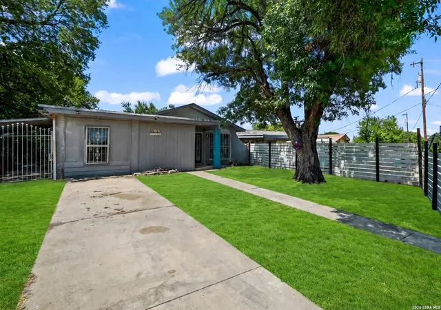 Photo 3 of Single family home for sale at 5727 Bienville Dr, San Antonio, TX 78233 | MLS# 2006566 | Listing updated on 2026-09-15