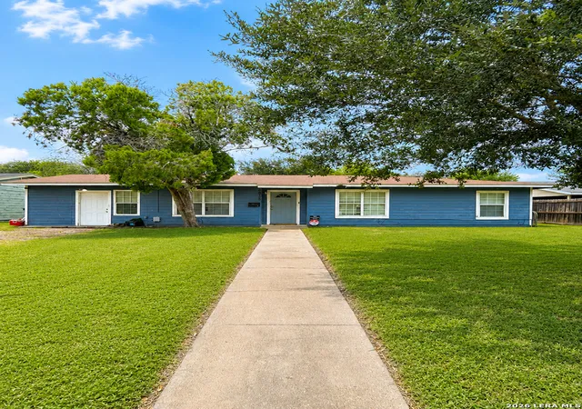 1st image of 1015 E Randall, Beeville, TX 78102 | MLS# 2006569