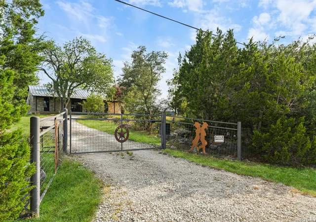 2nd image of 3045 Rimrock, Spring Branch, TX 78070 | MLS# 2006578