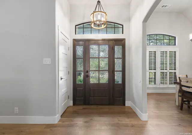 Photo 4 of Single family home for sale at 29357 Raintree Rdg, Boerne, TX 78015 | MLS# 2006654 | Listing updated on 2026-09-11