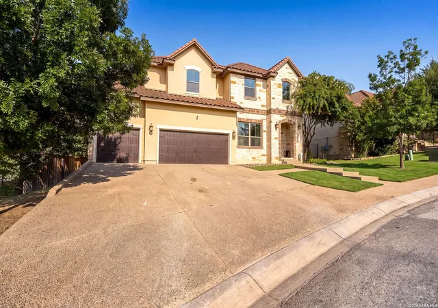 Photo 2 of Single family home for sale at 25207 Estancia Cir,, San Antonio, TX 78260 | MLS# 2006715 | Listing updated on 2026-09-11