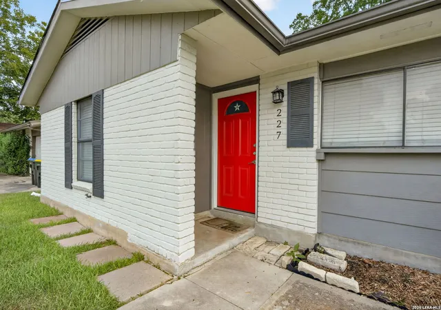 4th image of 227 Balboa, Universal City, TX 78148 | MLS# 2006718