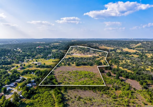3rd image of 331 Suniland, Fredericksburg, TX 78624 | MLS# 2006719
