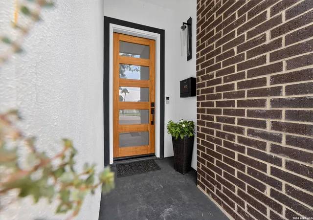 Photo 3 of Condo for sale at 719 Eleanor Ave #102, San Antonio, TX 78209 | MLS# 2006740 | Listing updated on 2026-09-19