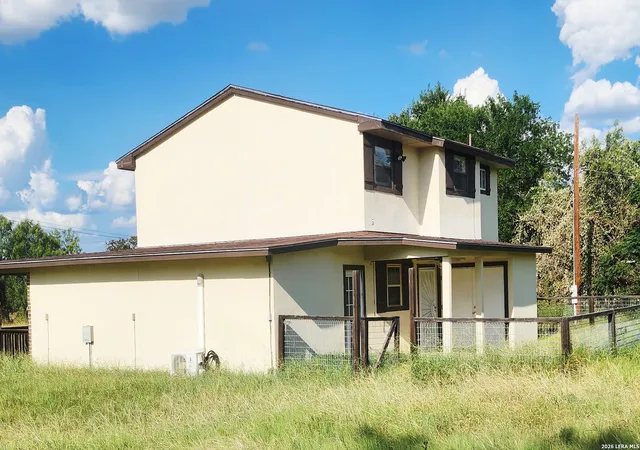 Photo 2 of Single family home for sale at 1645 Fm 3432, Adkins, TX 78101 | MLS# 2006744 | Listing updated on 2026-08-26