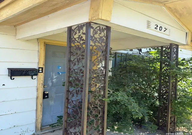 Photo 7 of Single family home for sale at 207 W Anderson Ave, Killeen, TX 76541 | MLS# 2006746 | Listing updated on 2026-08-21