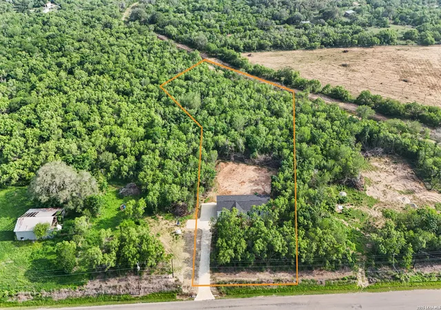 20th image of 697 County Road 664, Devine, TX 78016 | MLS# 2006750