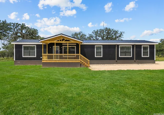 1st image of 140 Syrah St, La Vernia, TX 78121 | MLS# 2006756