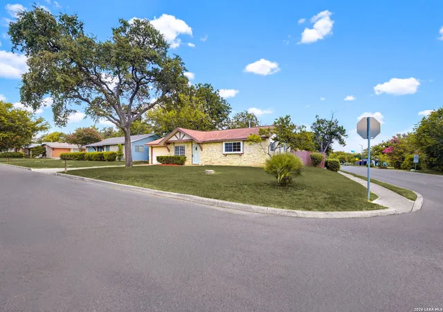 2nd image of 12302 Lone Shadow Trail, Live Oak, TX 78233 | MLS# 2006765