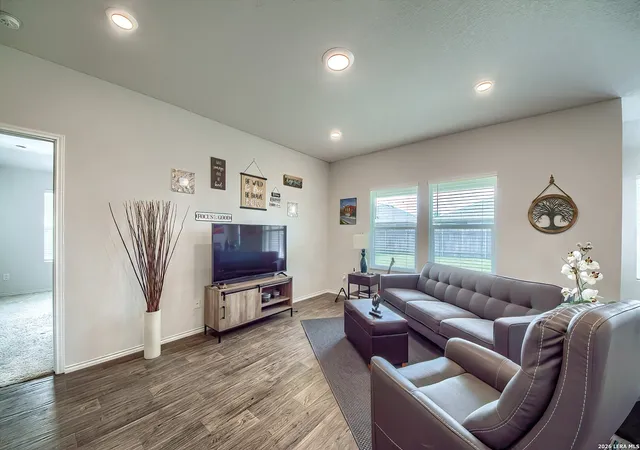 2nd image of 756 Ocelot Ct, Seguin, TX 78155 | MLS# 2006780