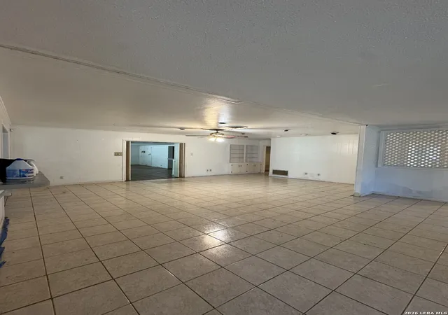 Photo 4 of Single family home for sale at 2406 Bon Aire Ave, Victoria, TX 77901 | MLS# 2006786 | Listing updated on 2026-08-18