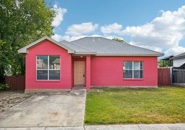 Photo 1 of Single family home for sale at 708 S Brownleaf St, San Antonio, TX 78227 | MLS# 2006793 | Listing updated on 2026-08-18