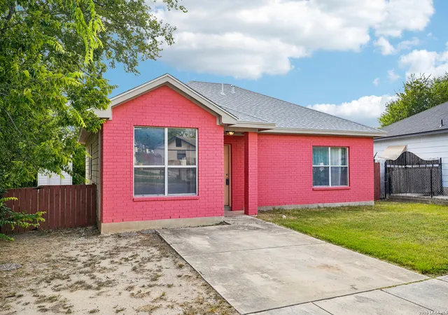Photo 2 of Single family home for sale at 708 S Brownleaf St, San Antonio, TX 78227 | MLS# 2006793 | Listing updated on 2026-08-18