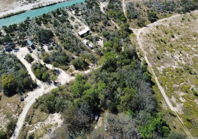 2nd image of 220 Private Road 2355, Uvalde, TX 78801 | MLS# 2006828
