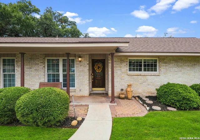 Photo 3 of Single family home for sale at 426 Yosemite Dr, Hollywood Park, TX 78232 | MLS# 2006841 | Listing updated on 2026-09-12