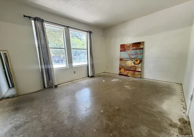 Photo 4 of Single family home for sale at 739 Inks Farm, San Antonio, TX 78228 | MLS# 2006844 | Listing updated on 2026-09-06