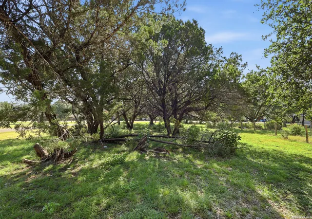 Photo 4 of Land for sale at 371 Bald Eagle, Canyon Lake, TX 78133 | MLS# 2006867 | Listing updated on 2026-08-18