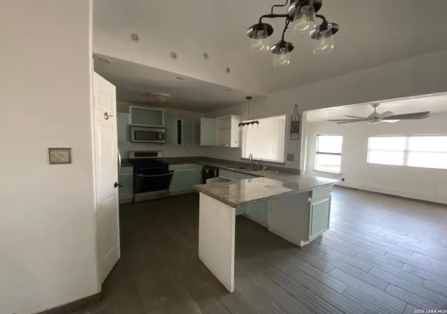 Photo 4 of Single family home for sale at 346 Falcon, Eagle Pass, TX 78852 | MLS# 2006877 | Listing updated on 2026-08-18