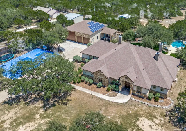 50th image of 114 Hoskins Trail, Boerne, TX 78006 | MLS# 2006903
