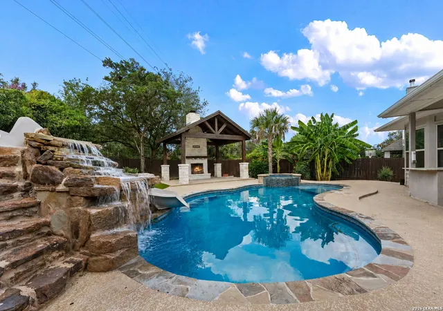 Photo 1 of Sale Pending at 1080 Carriage Loop, New Braunfels, TX 78132 | MLS# 2006920 | Listing updated on 2026-09-04